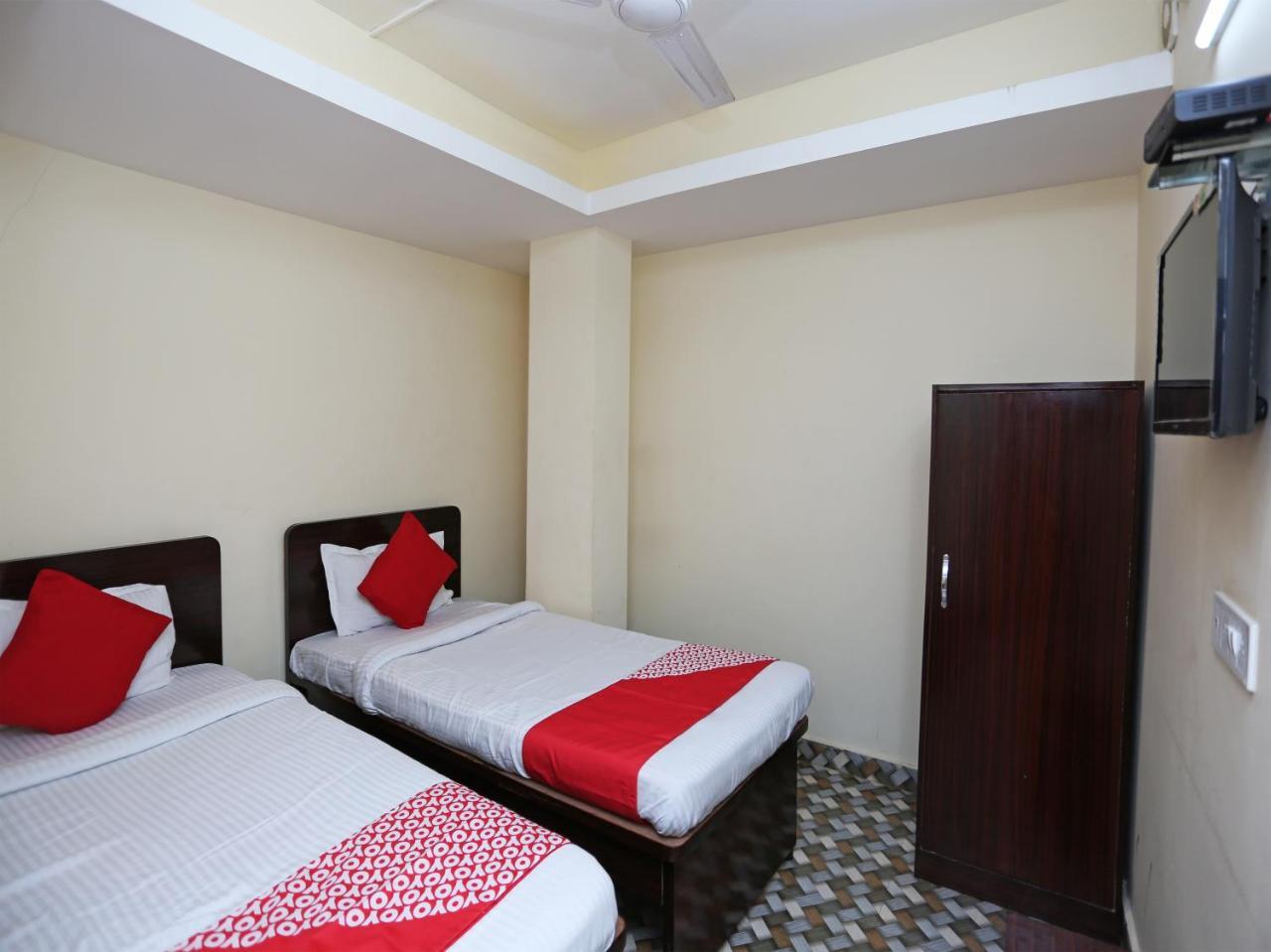Oyo 24970 Hotel Galaxy Inn ดูร์กาปูร์ ภายนอก รูปภาพ
