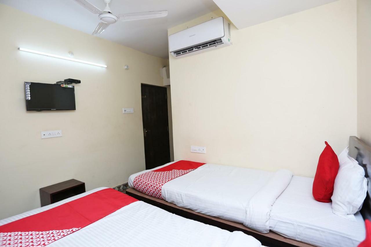 Oyo 24970 Hotel Galaxy Inn ดูร์กาปูร์ ภายนอก รูปภาพ